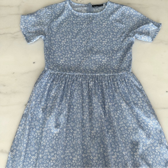 ASOS Wednesday's Girl midi smock dress in blue ditsy pastel floral - Size XXS - Picture 3 of 5